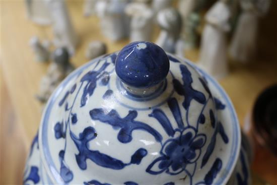 A Chinese blue and white lidded baluster vase and Chinese wine pot